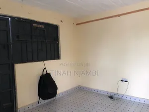 2bdrm House in Kimbo for sale