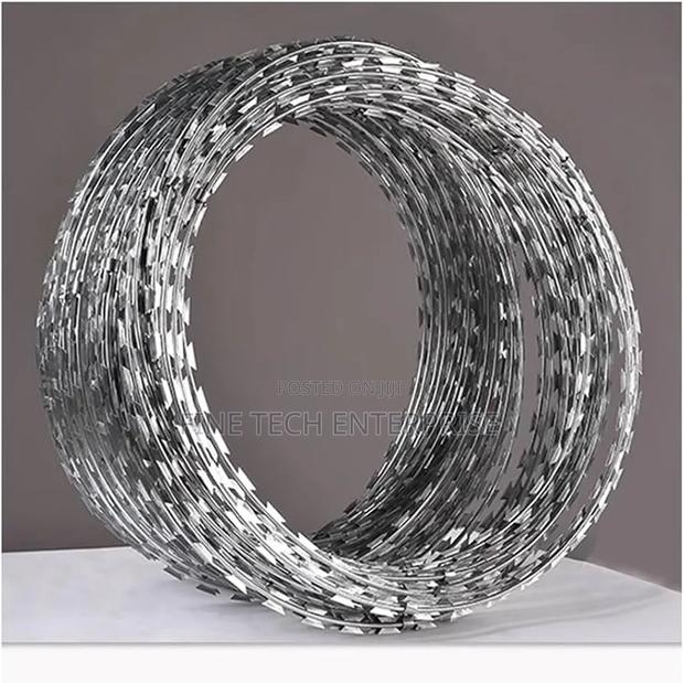 Stainless Steel Razor Wire.