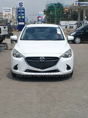 Mazda Demio 2019 White