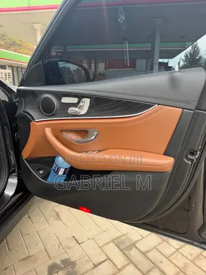 Mercedes-Benz E200 2018 Black