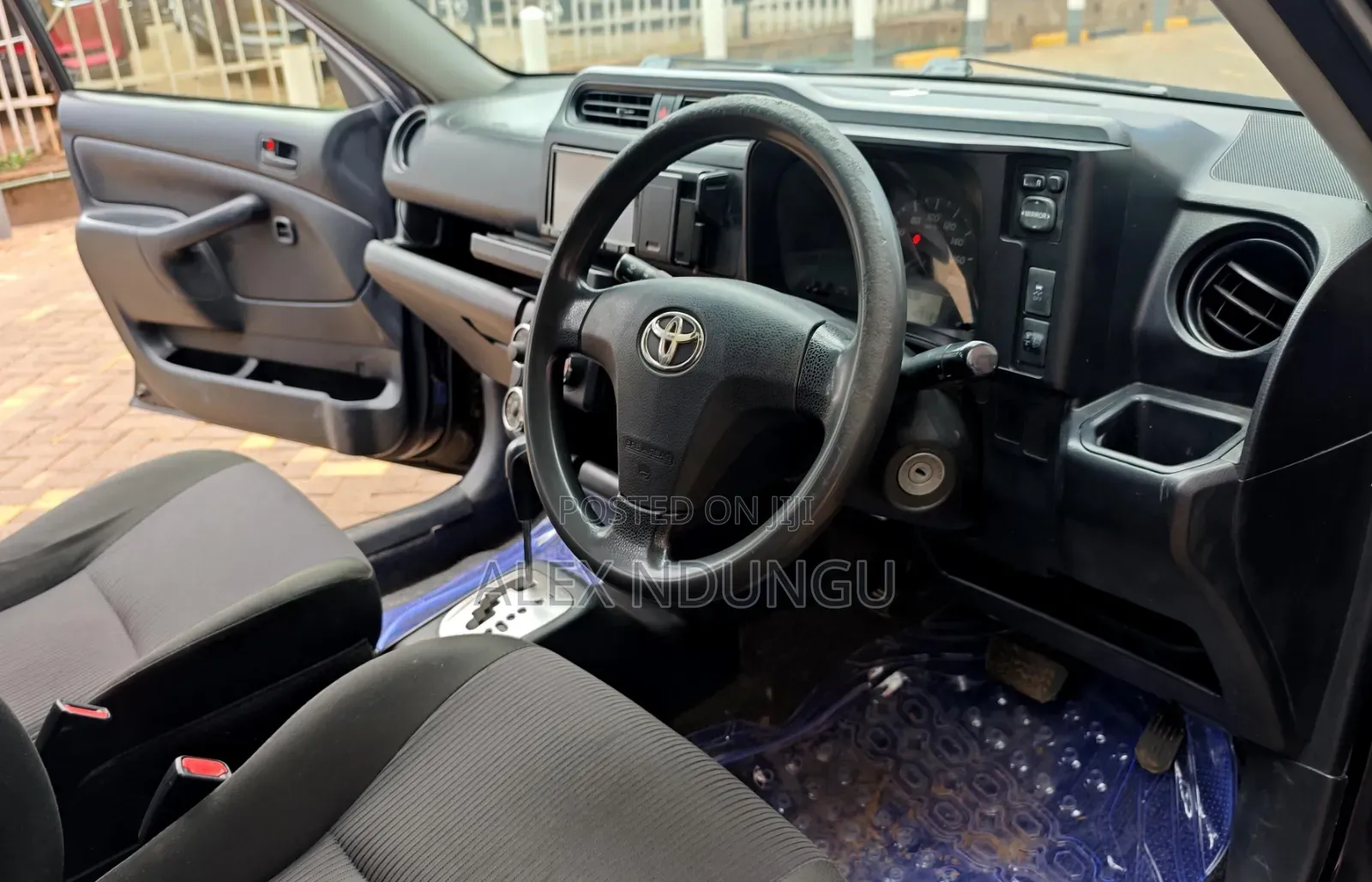 Toyota Probox 2015