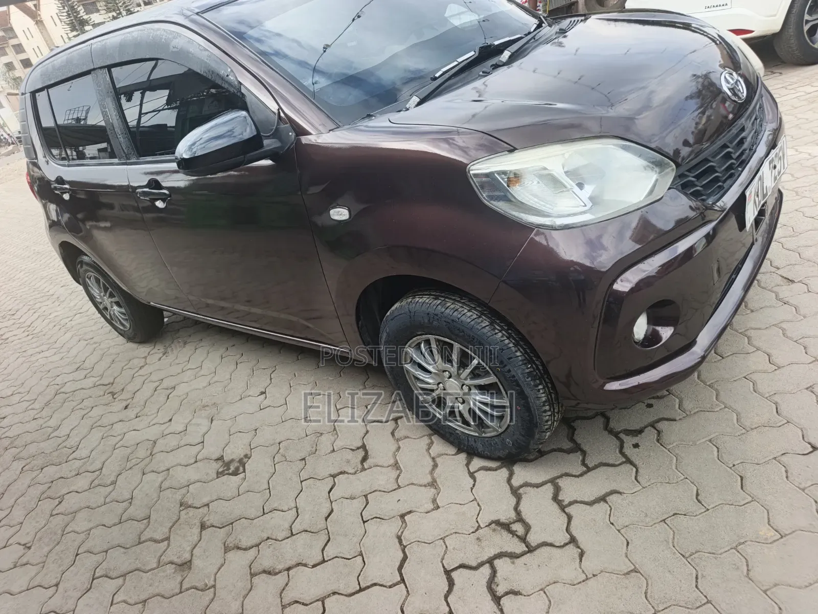 Toyota Passo 2016 Brown