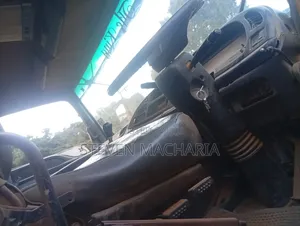 Isuzu Giga Tipper