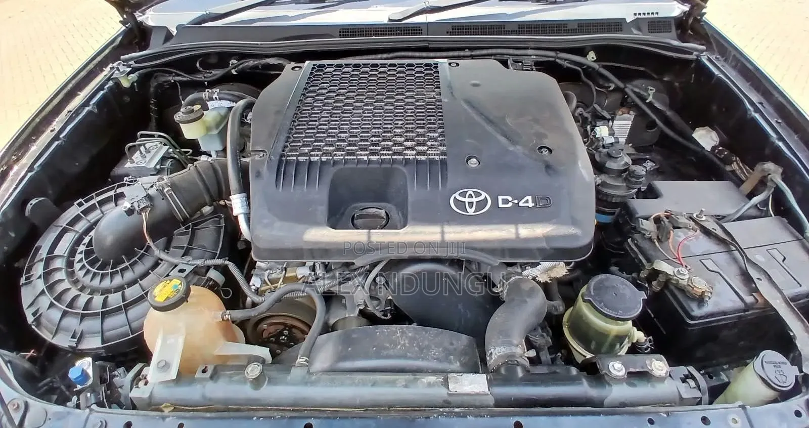 Toyota Hilux 2012 Black