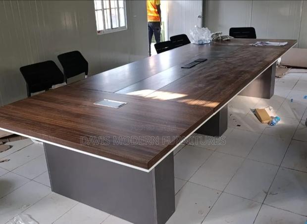 Boardroom Table - thumbnail 2