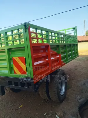 New 7 Tonnes Trailer Green