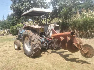 Tractor Ford 4000 Blue