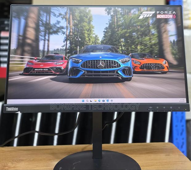 Lenovo T22i -10
22 Inch FHD Monitor
Vga/Hdmi/Display
Adjustable Sta