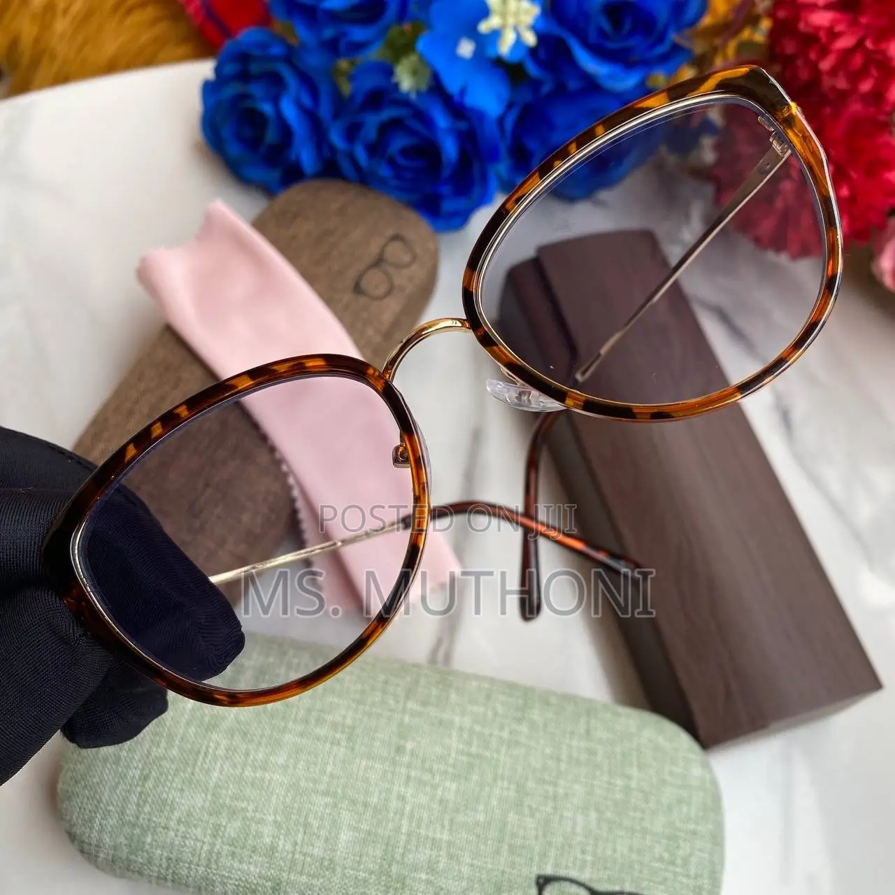 The Ultimate 2-in-1 Eyewear Solution ( Photocromic Sunglasses)