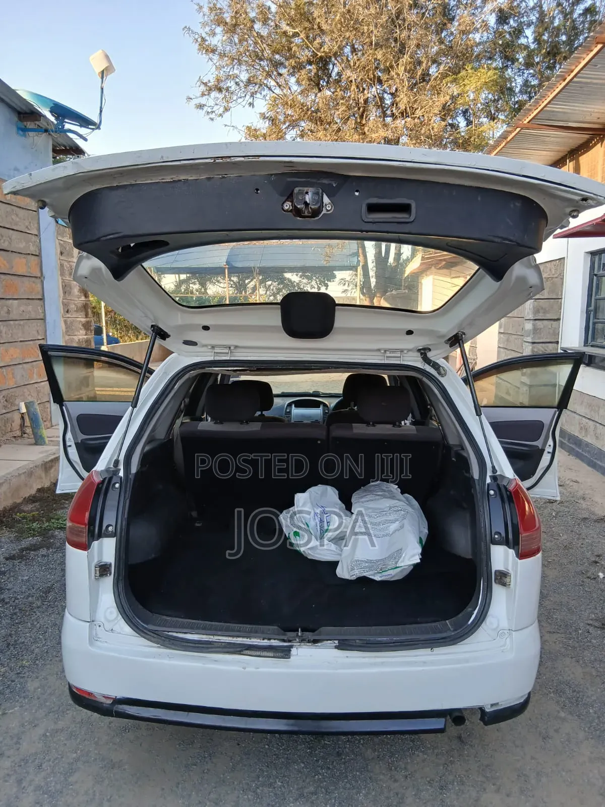 Nissan Wingroad 2010 White