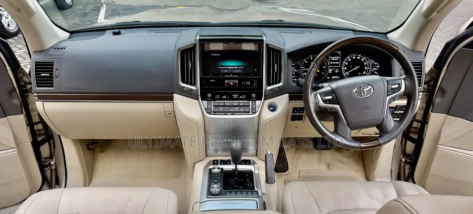 Toyota Land Cruiser 4.6 V8 ZX 2019 Gold
