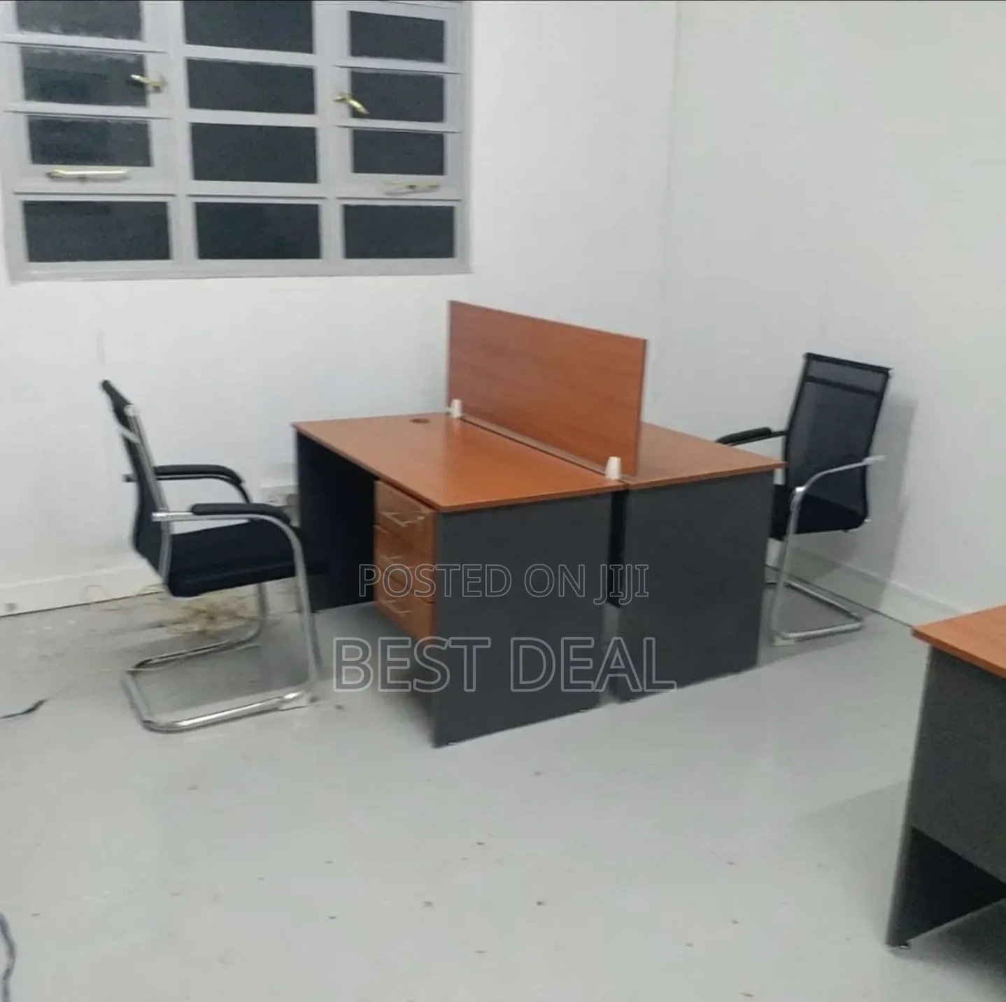 2 Way Workstation Executive Design