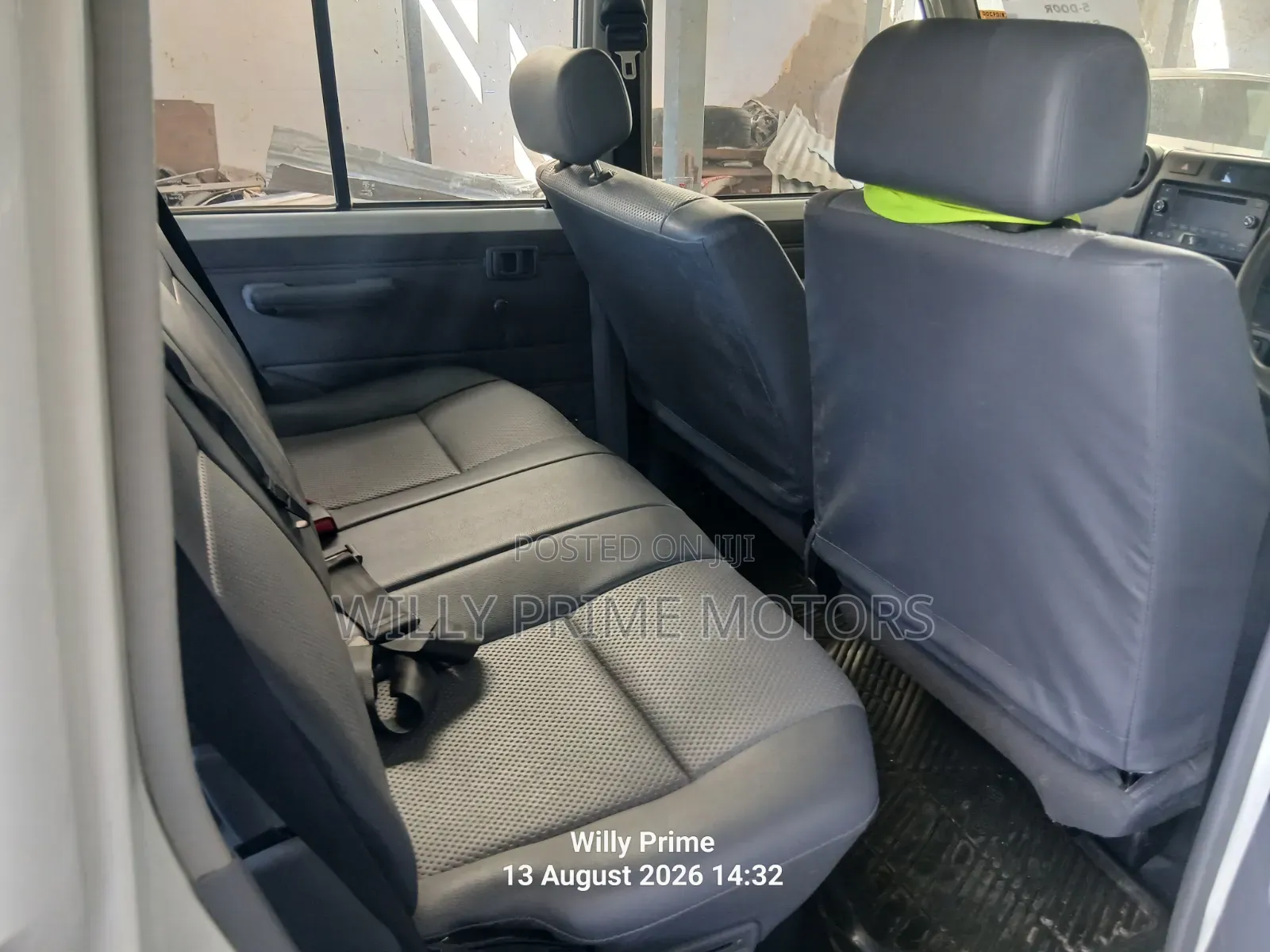 Toyota Land Cruiser 2021 White