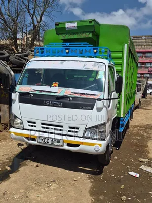 Super Clean Isuzu NPR 2015 White