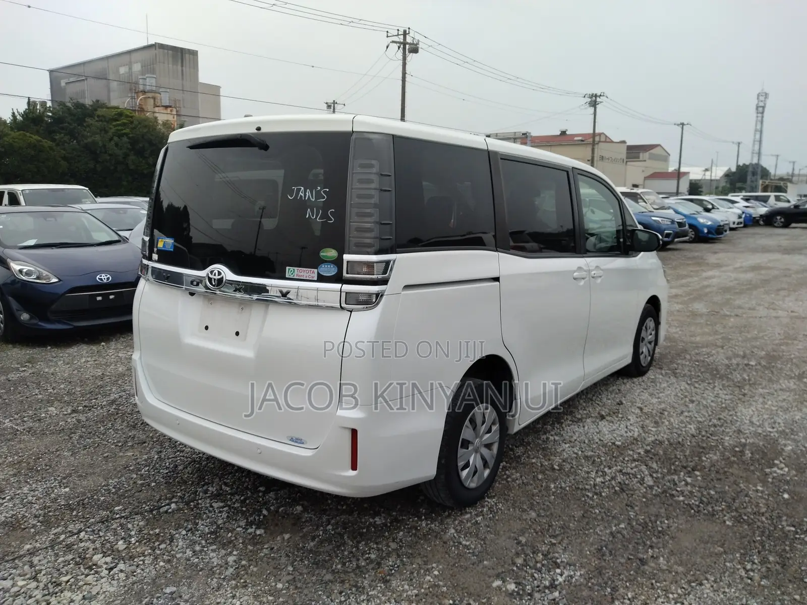 Toyota Voxy 2019 White