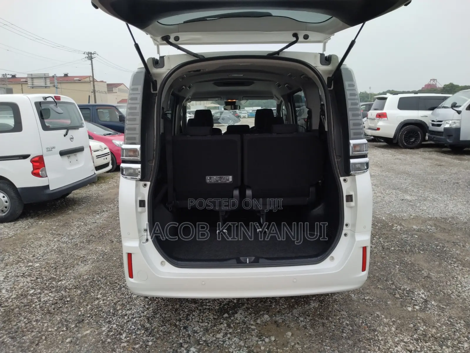 Toyota Voxy 2019 White