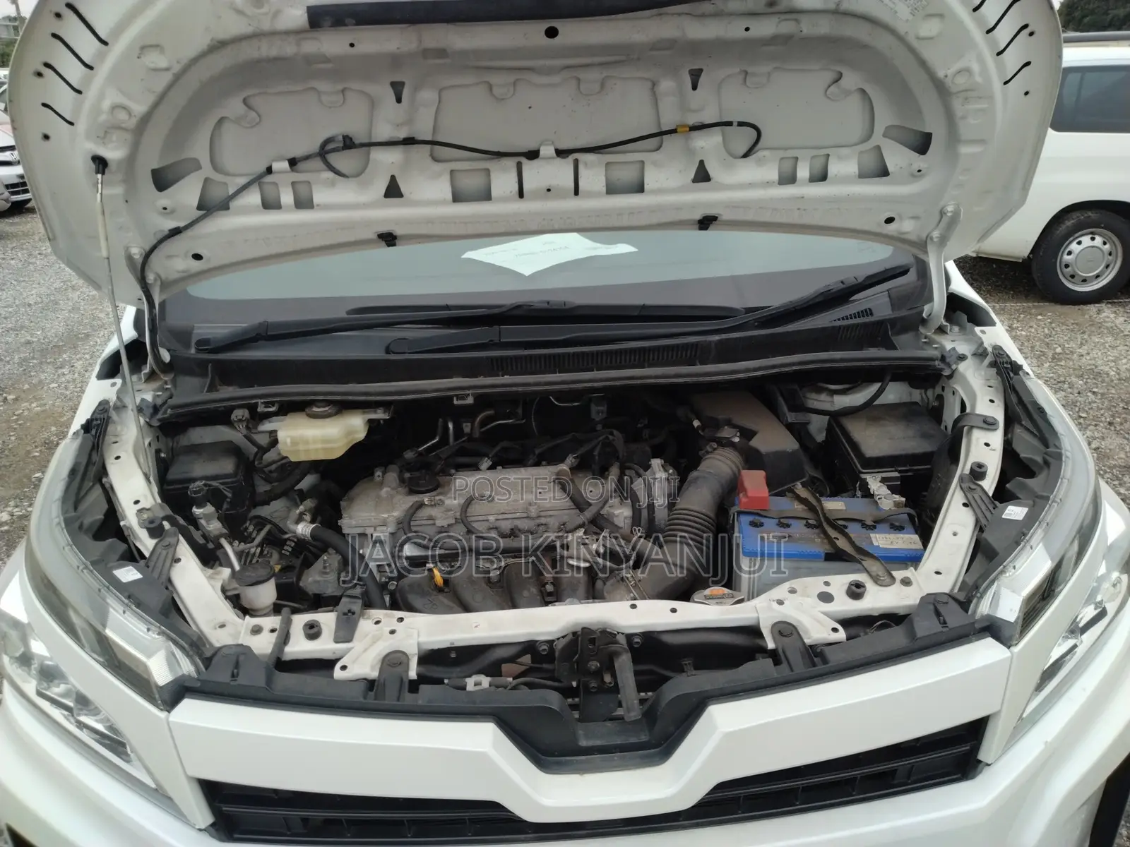 Toyota Voxy 2019 White