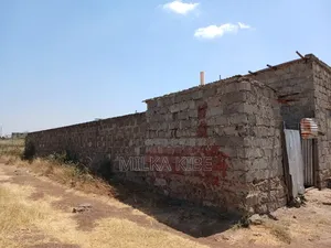 Muthaara 40 by 80 Plot