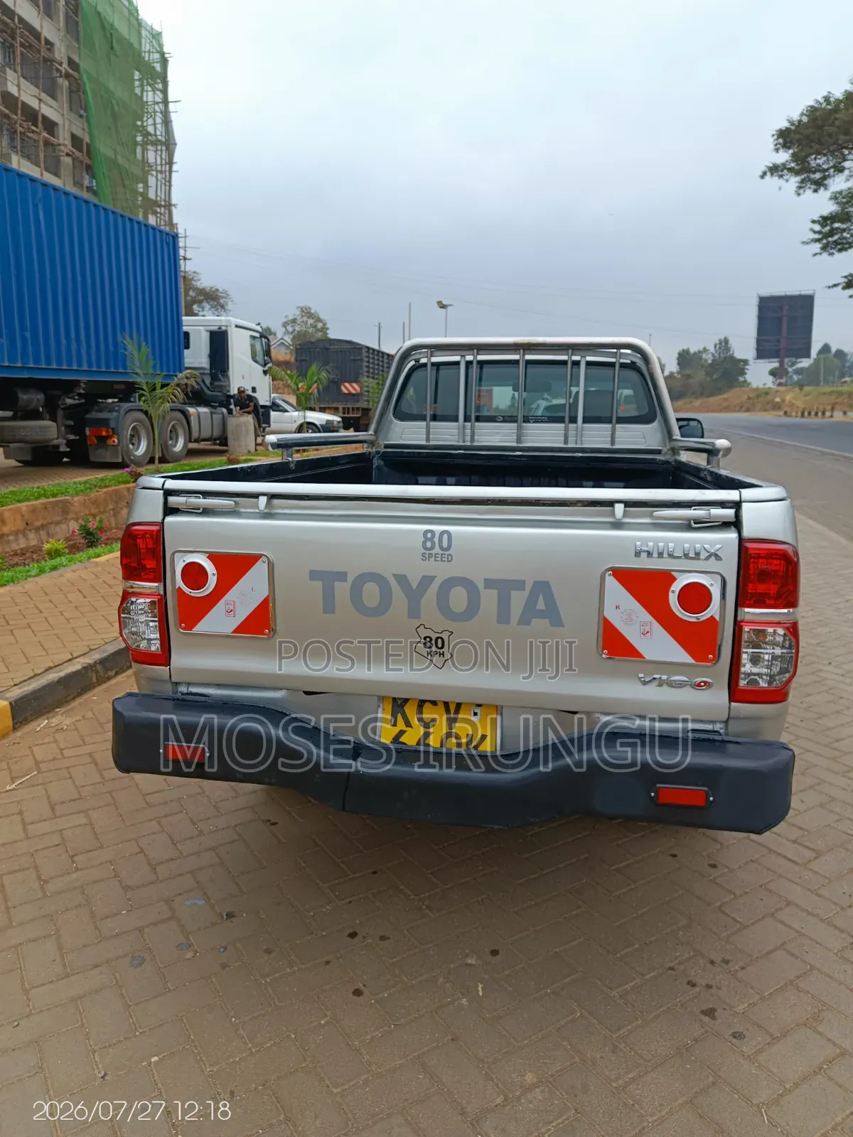 Toyota Hilux 2012 Silver