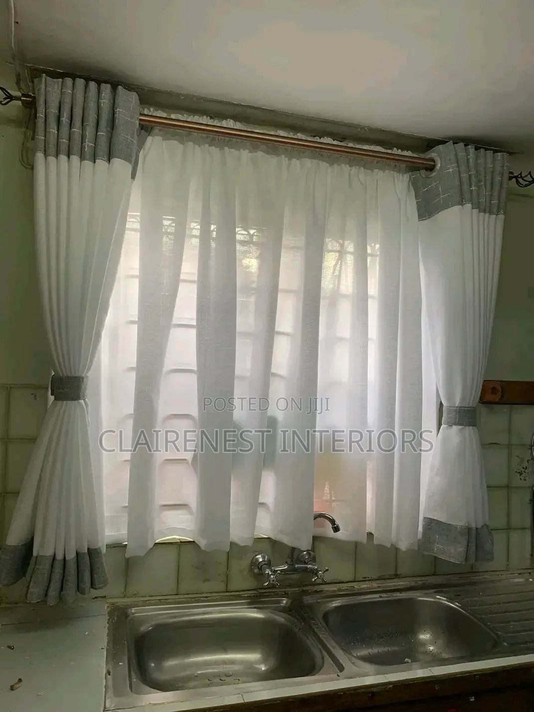 Add Elegance to Your Family Space With a Set of Kitchen Curtains