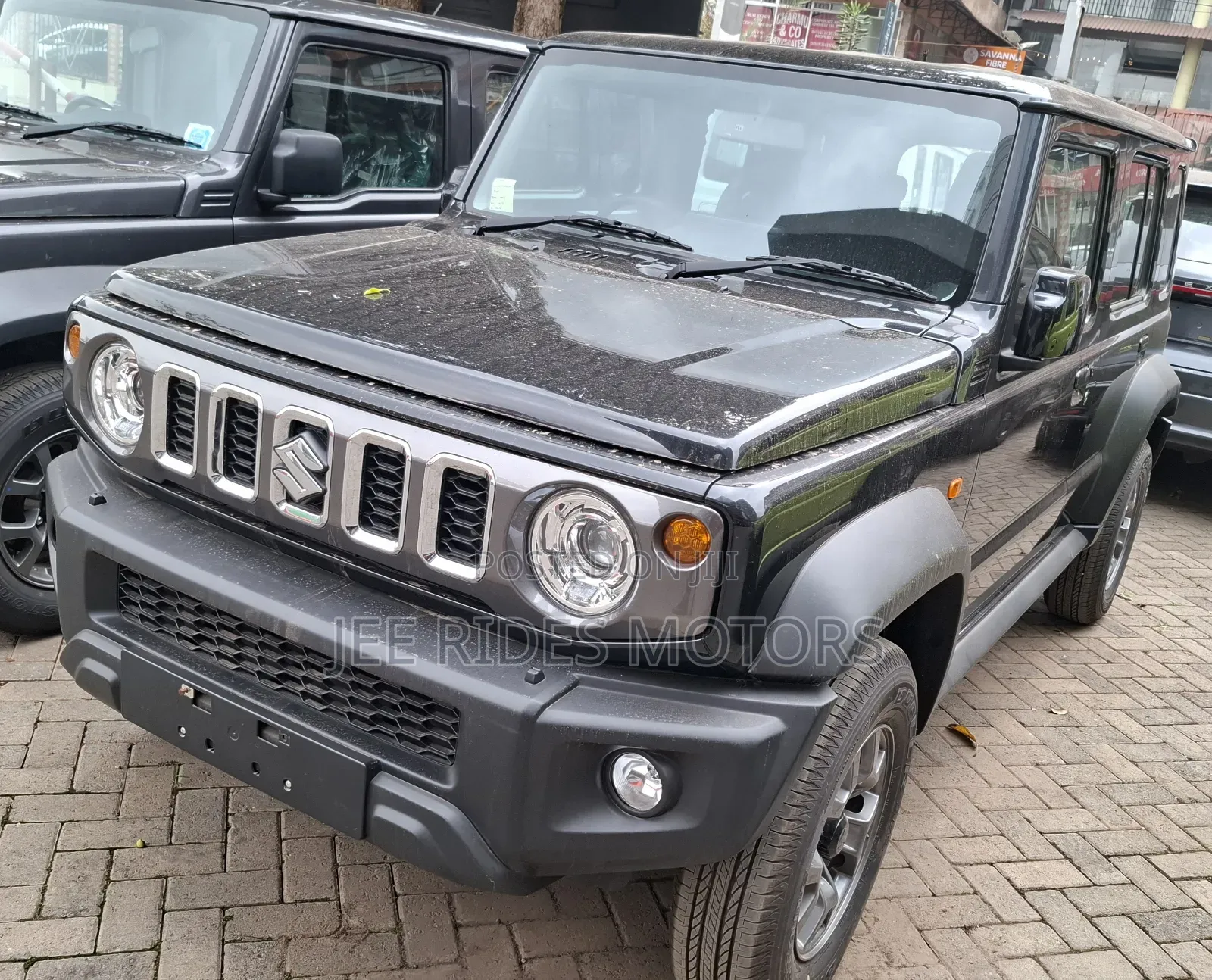 Suzuki Sierra 2024 Gray