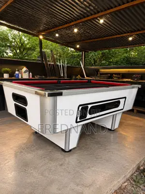 Fomaika Pool Table