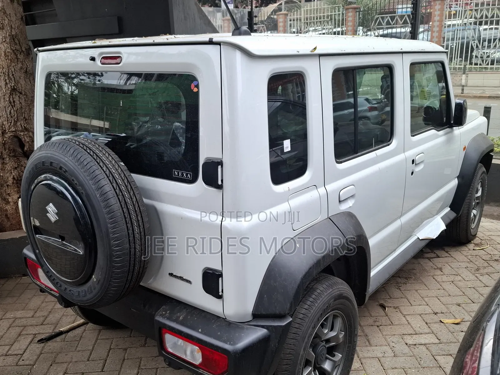 Suzuki Jimny 2025 White