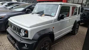 Suzuki Jimny 2025 White