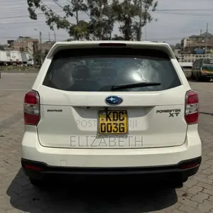 Subaru Forester 2014 Off white