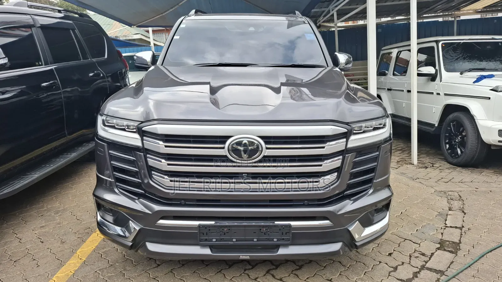 Toyota Land Cruiser 2025 Gray