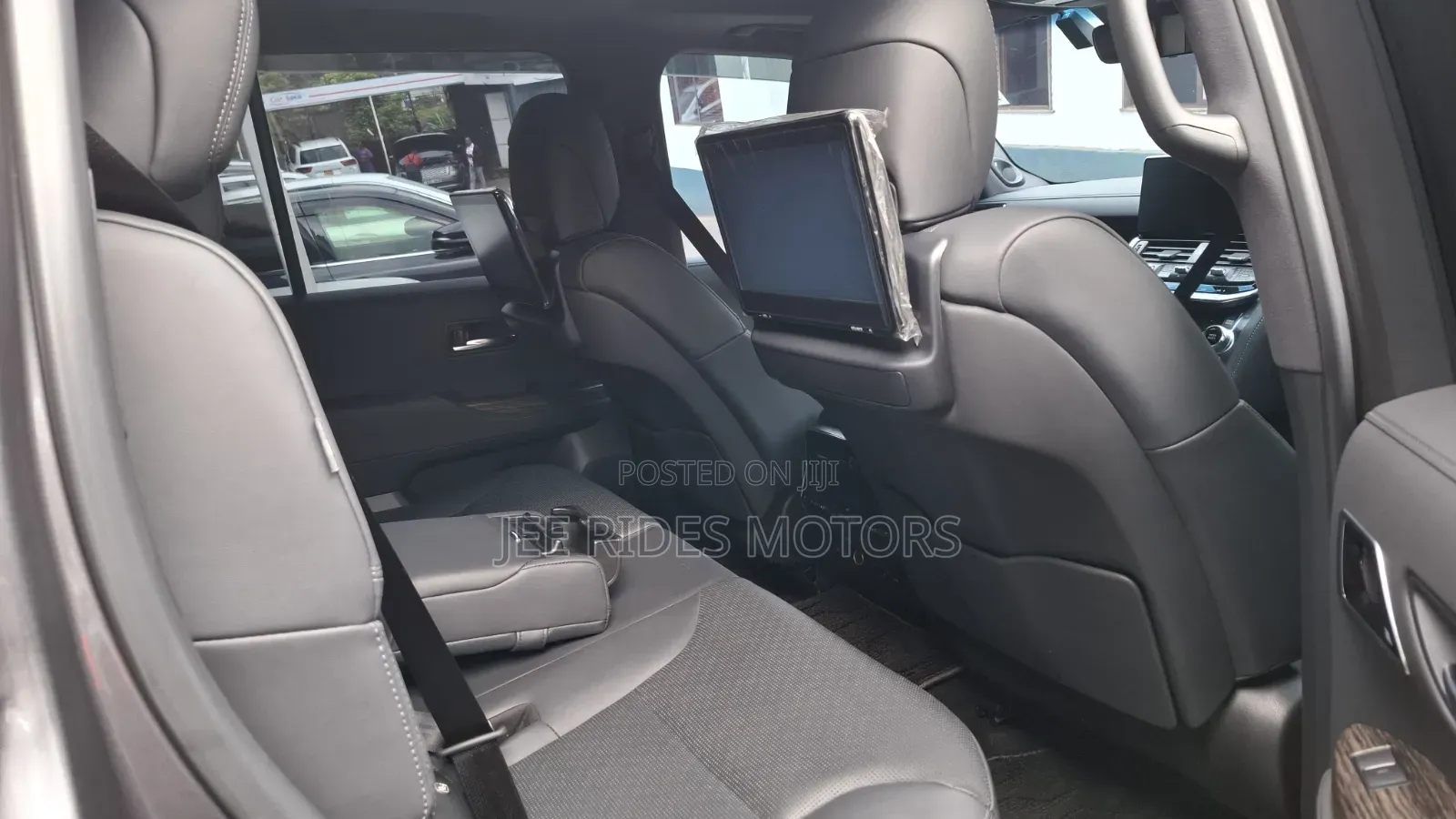 Toyota Land Cruiser 2025 Gray