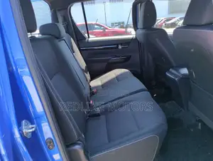 Toyota Hilux 2.4 Diesel 2020 Blue