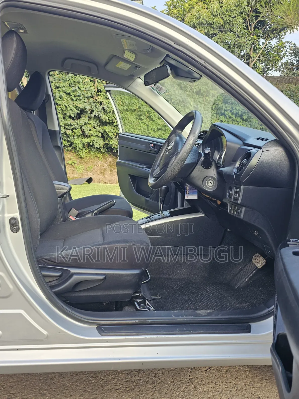 Toyota Corolla Fielder 2017 Silver