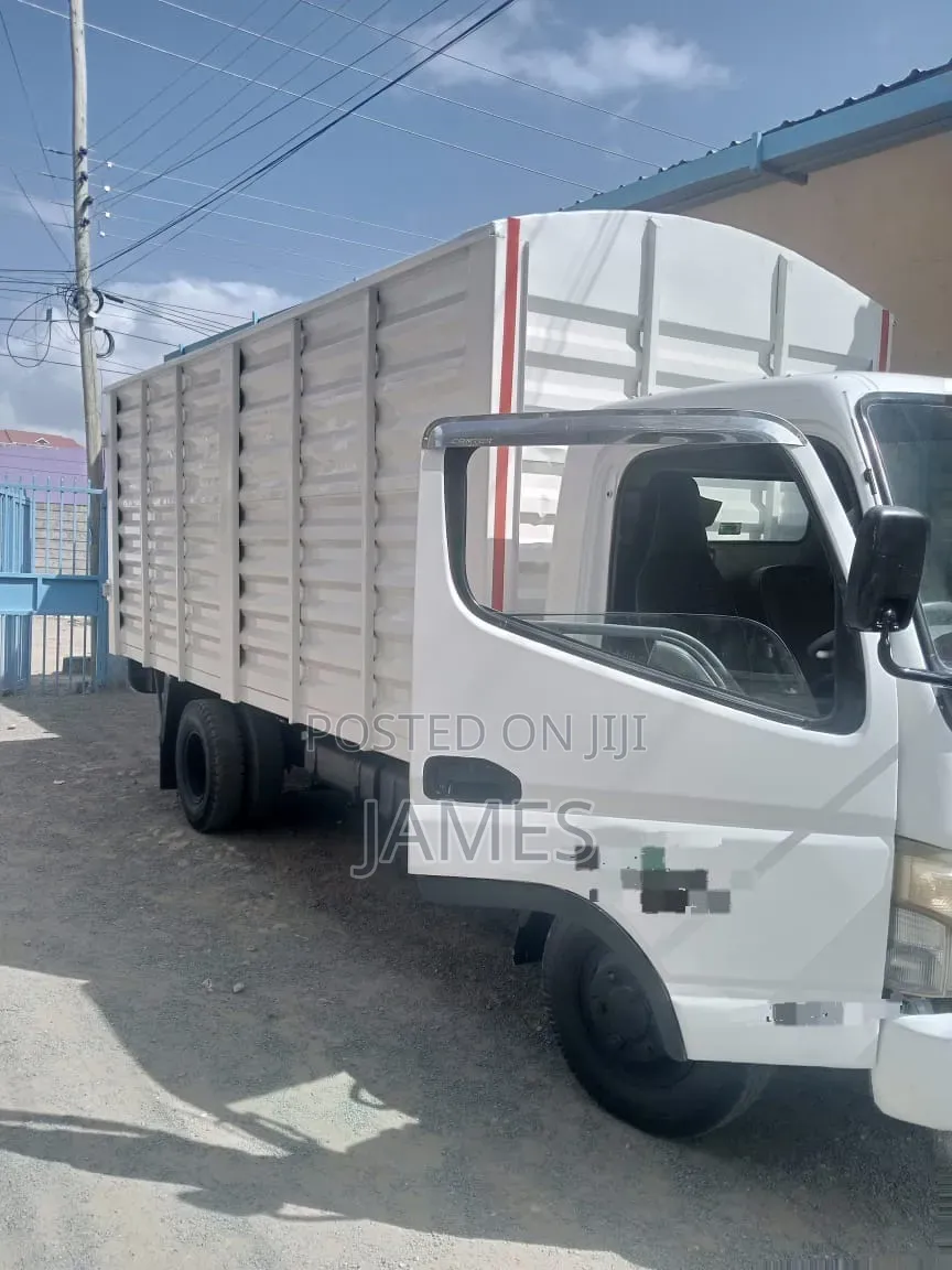 Mitsubishi Canter KBR