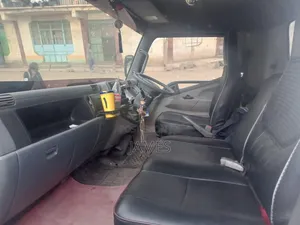 Mitsubishi Canter KBR