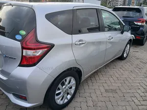 Nissan Note 2019 Silver