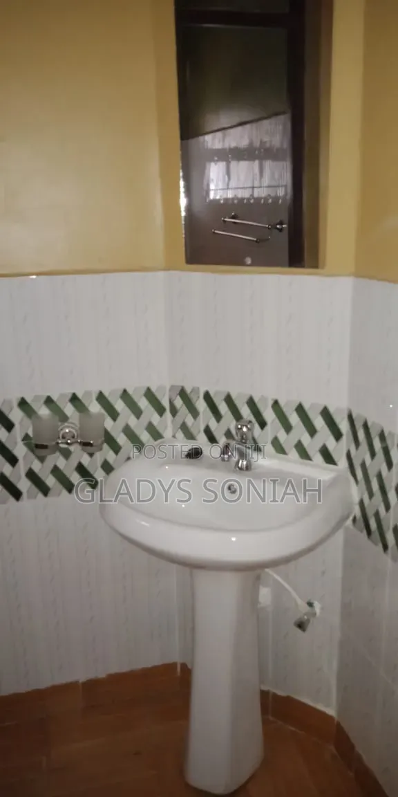 3bdrm Bungalow in Gate B for sale