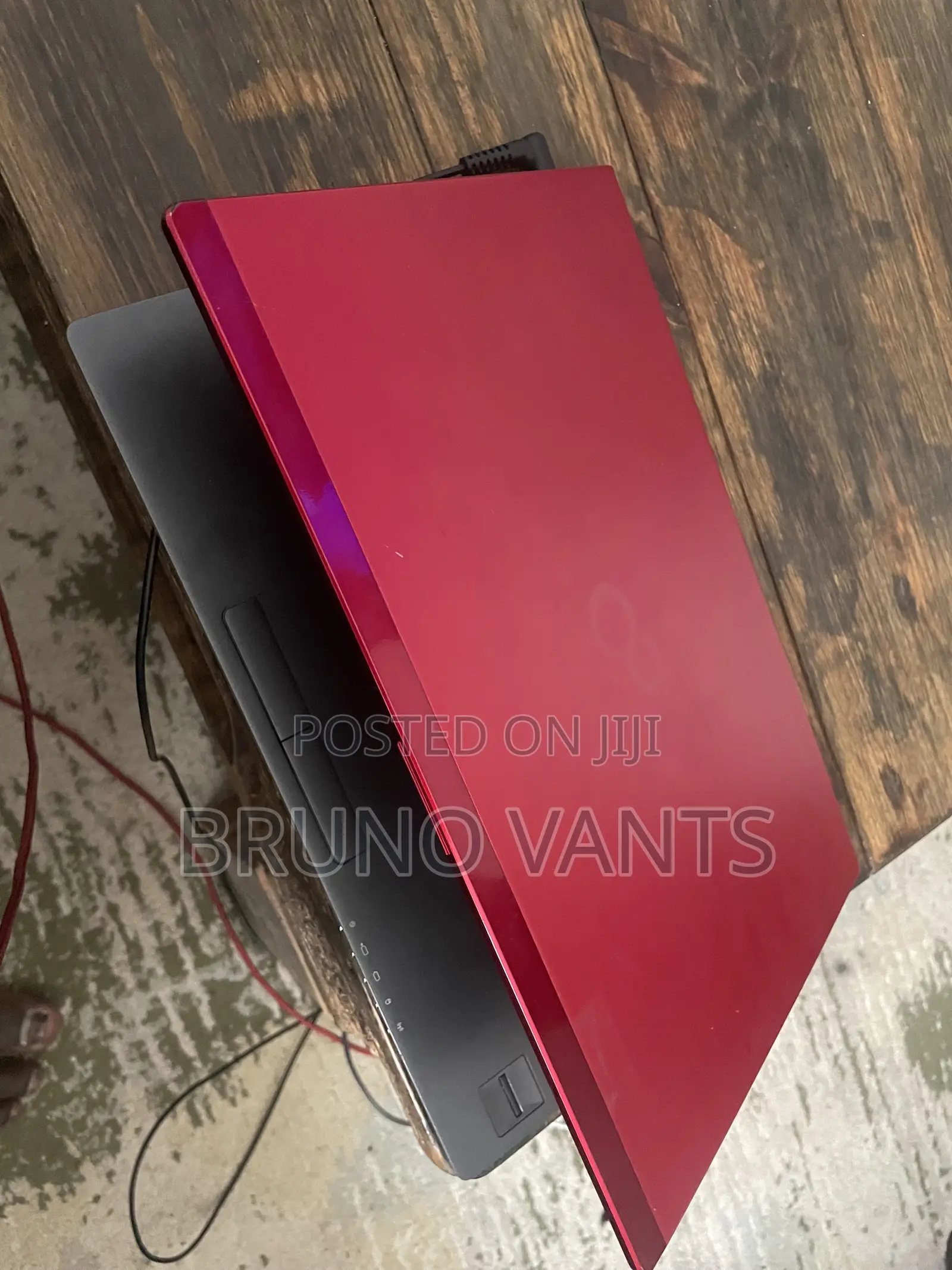 Laptop Fujitsu Lifebook E733 4GB Intel Celeron HDD+SSD 60GB