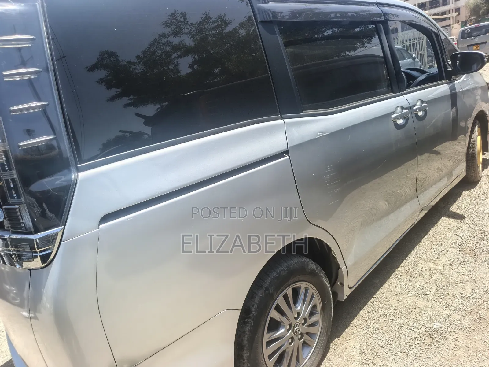 Toyota Voxy 2016 Silver