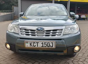Subaru Forester 2012 Gray