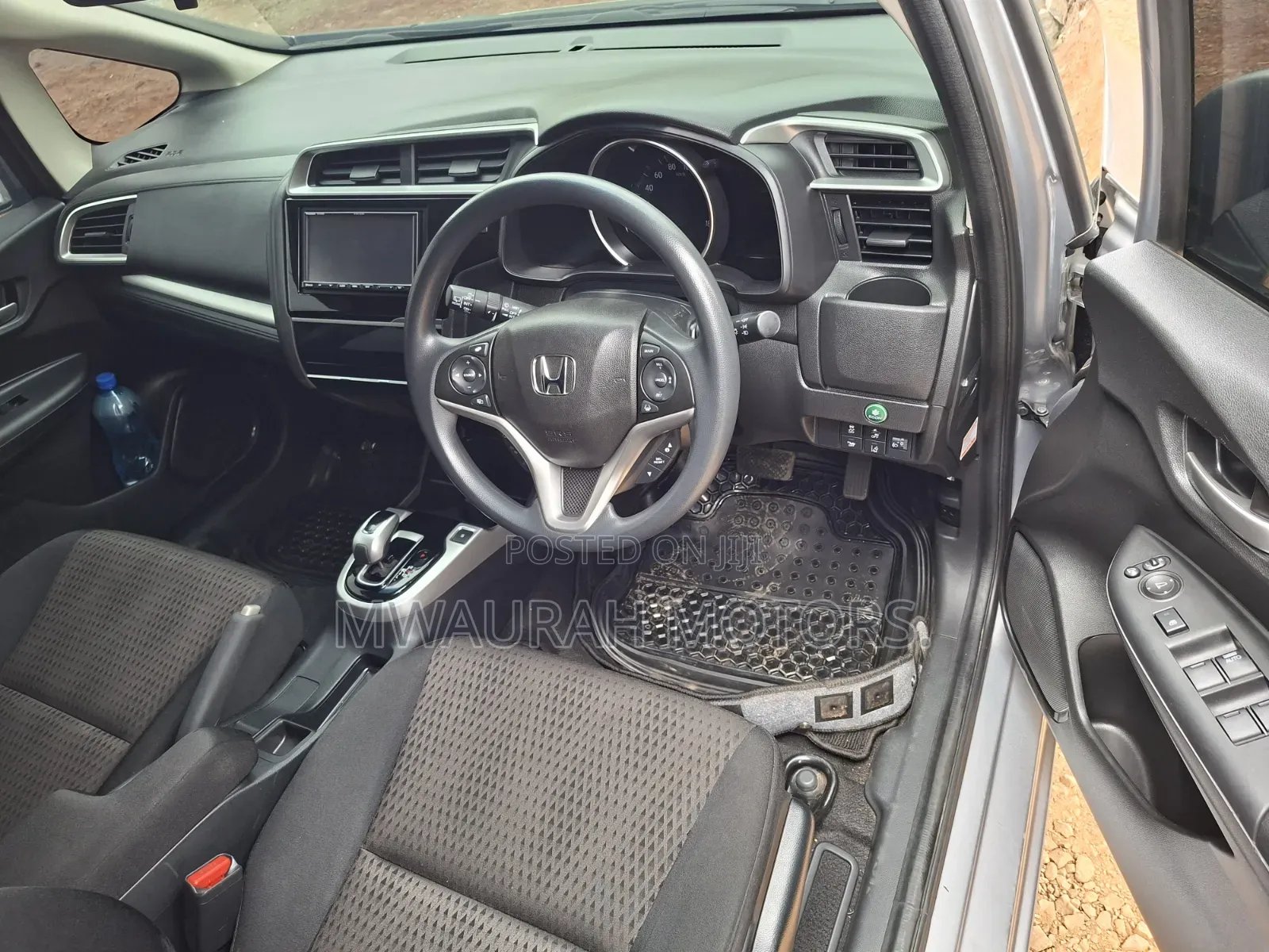 Honda Fit 2018 Silver