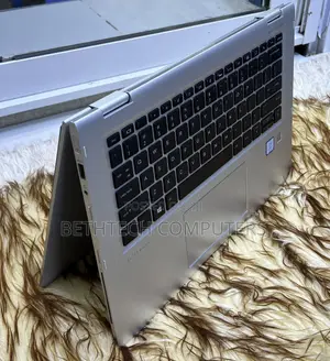 Laptop HP EliteBook X360 1030 G2 8GB Intel Core i7 SSD 256GB