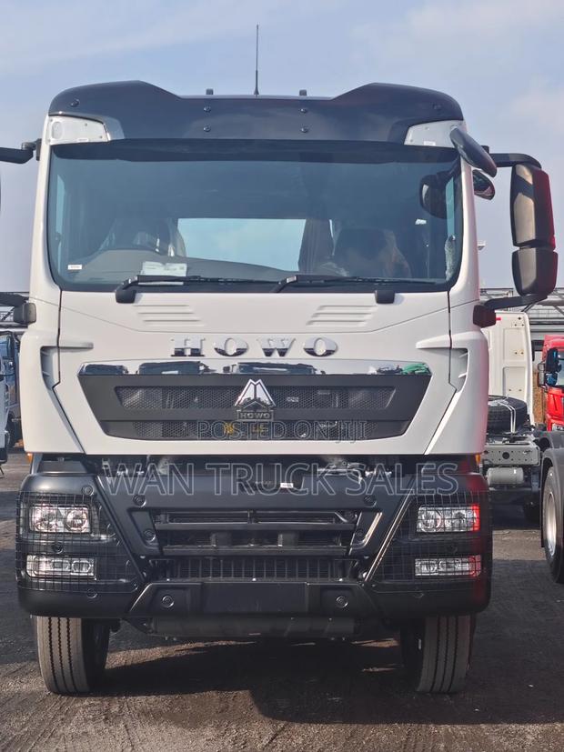 Howo-Tx 440 Prime Mover Automatic and Manual