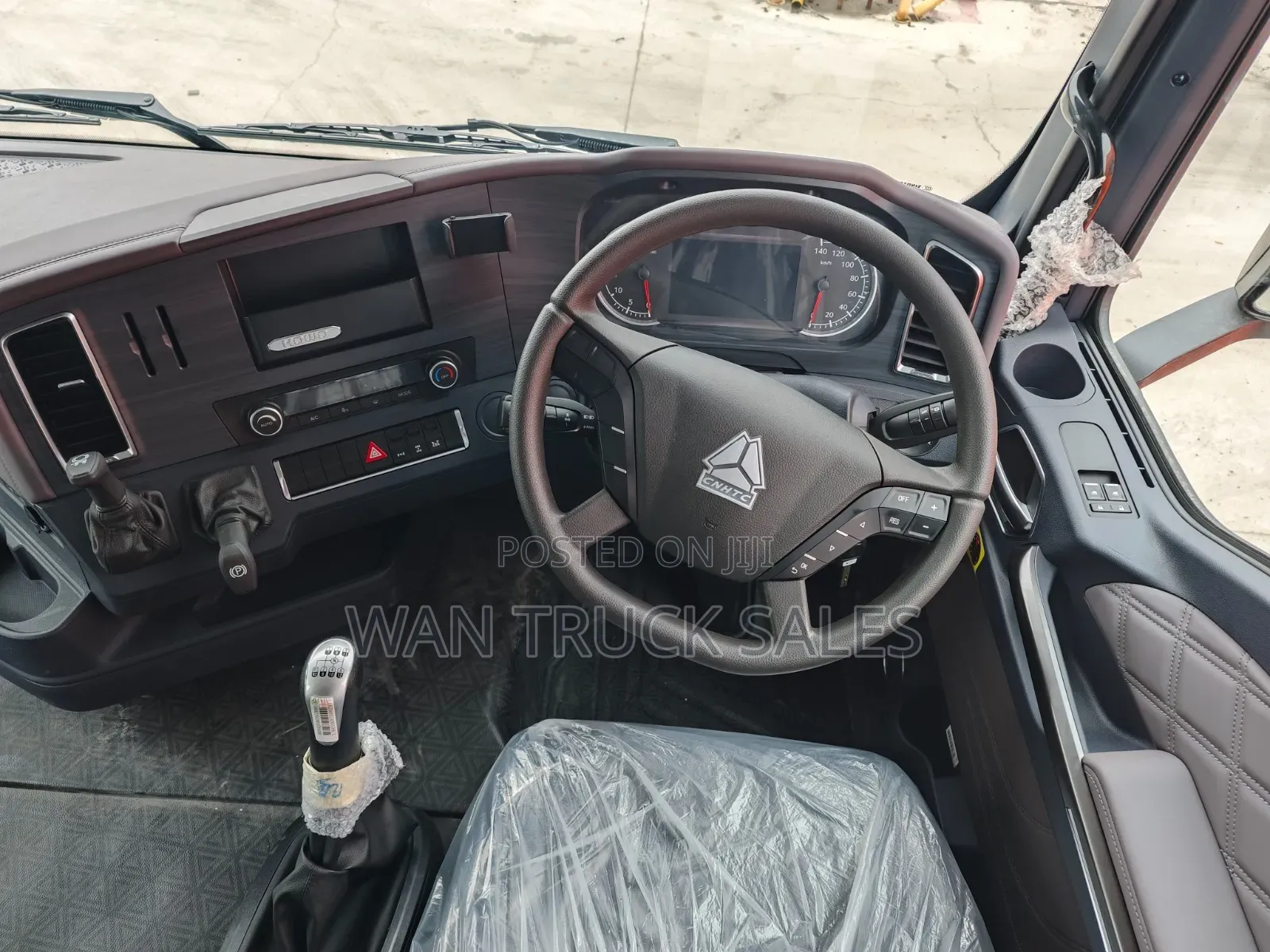 Howo-Tx 440 Prime Mover Automatic and Manual
