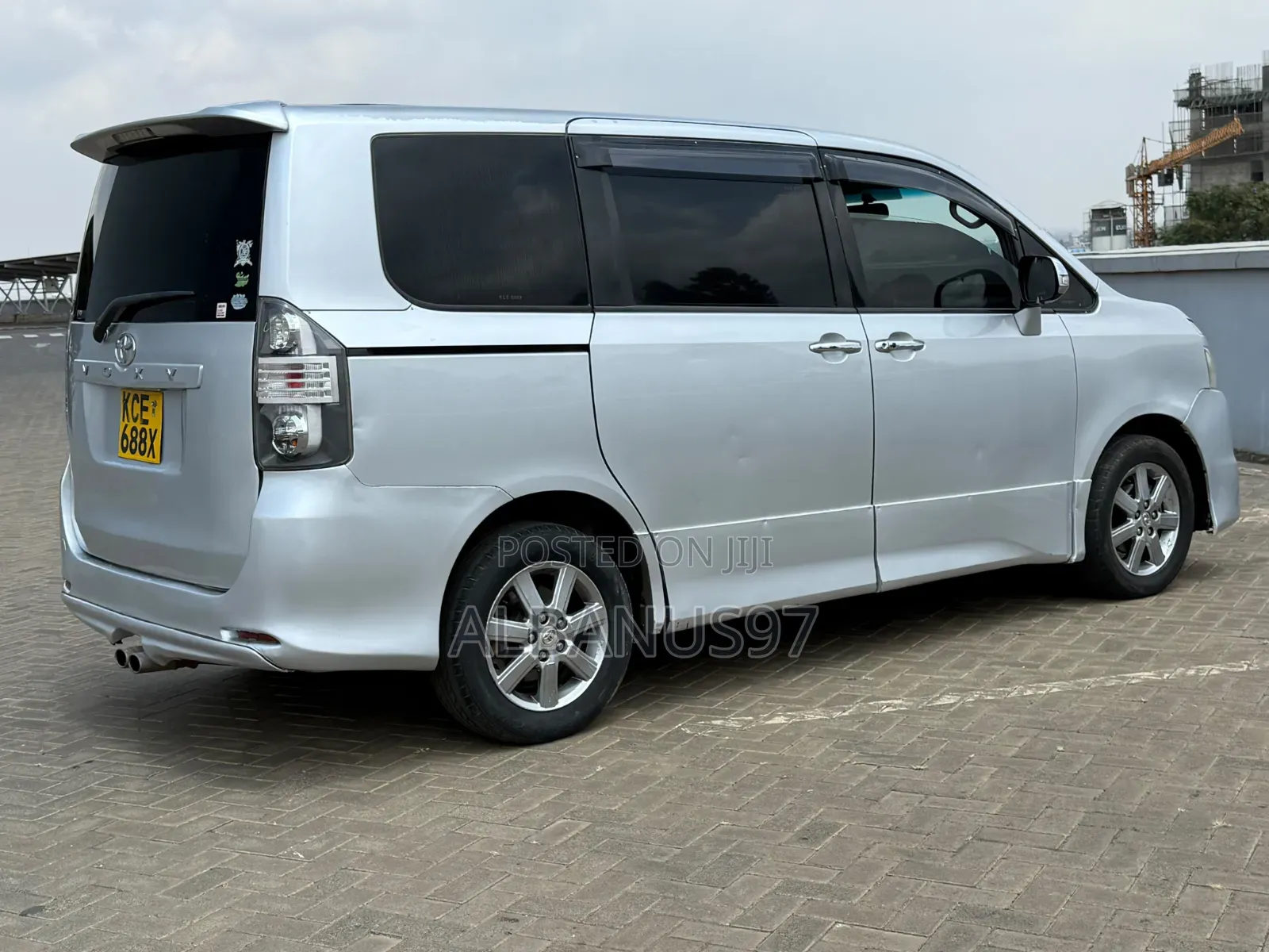 Toyota Voxy 2008 Silver