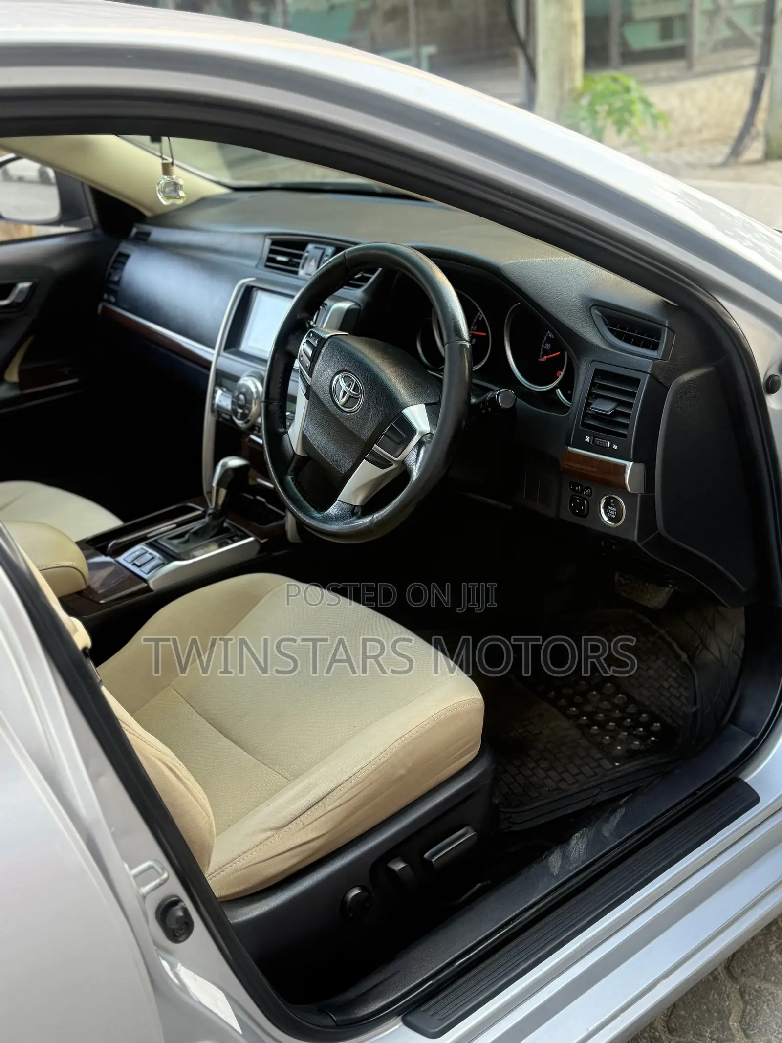 Toyota Mark X 2.5 RWD 2014 Silver