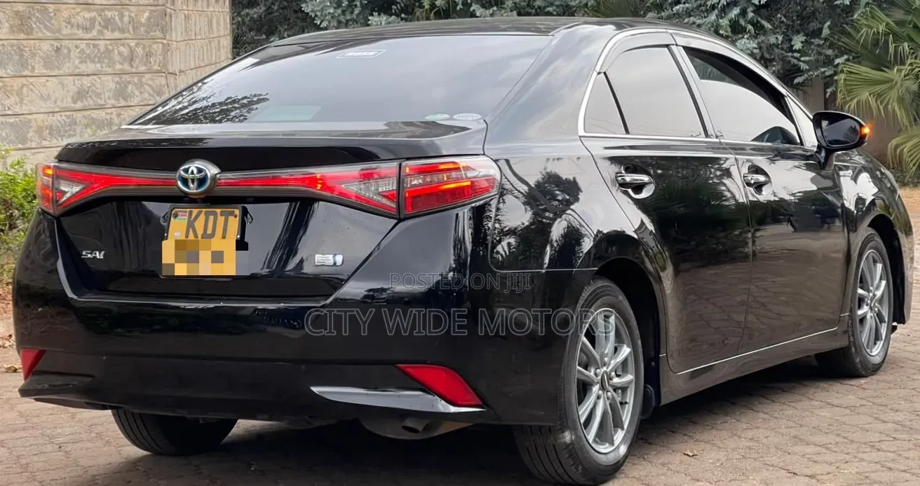 Toyota Sai 2.4 Hybrid FWD 2016 Black