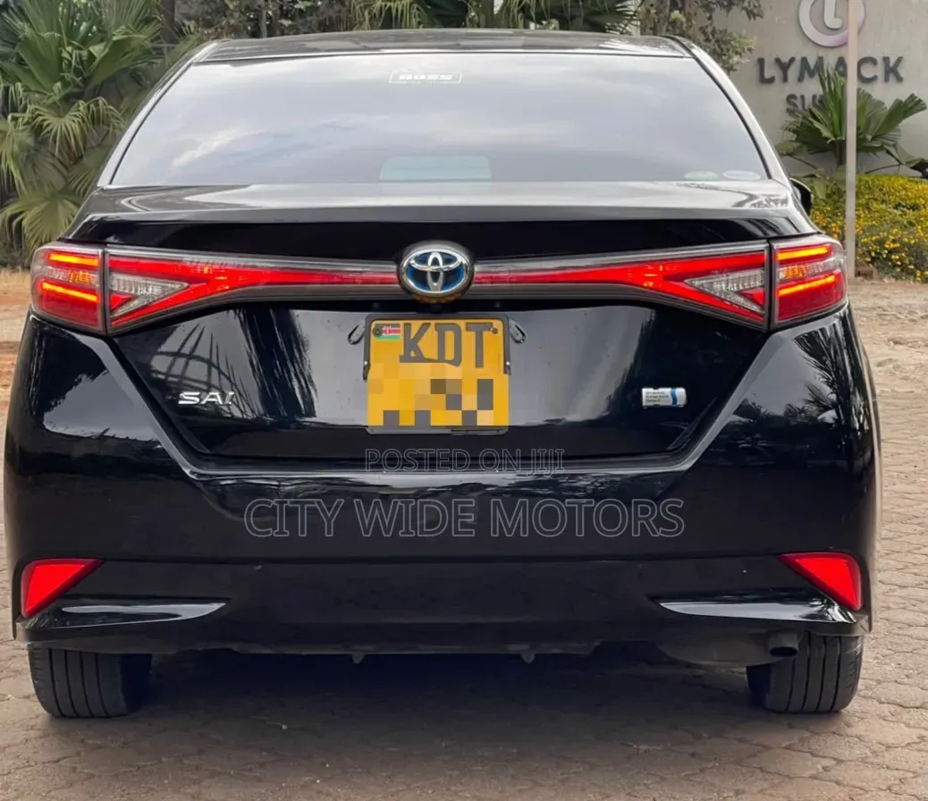 Toyota Sai 2.4 Hybrid FWD 2016 Black