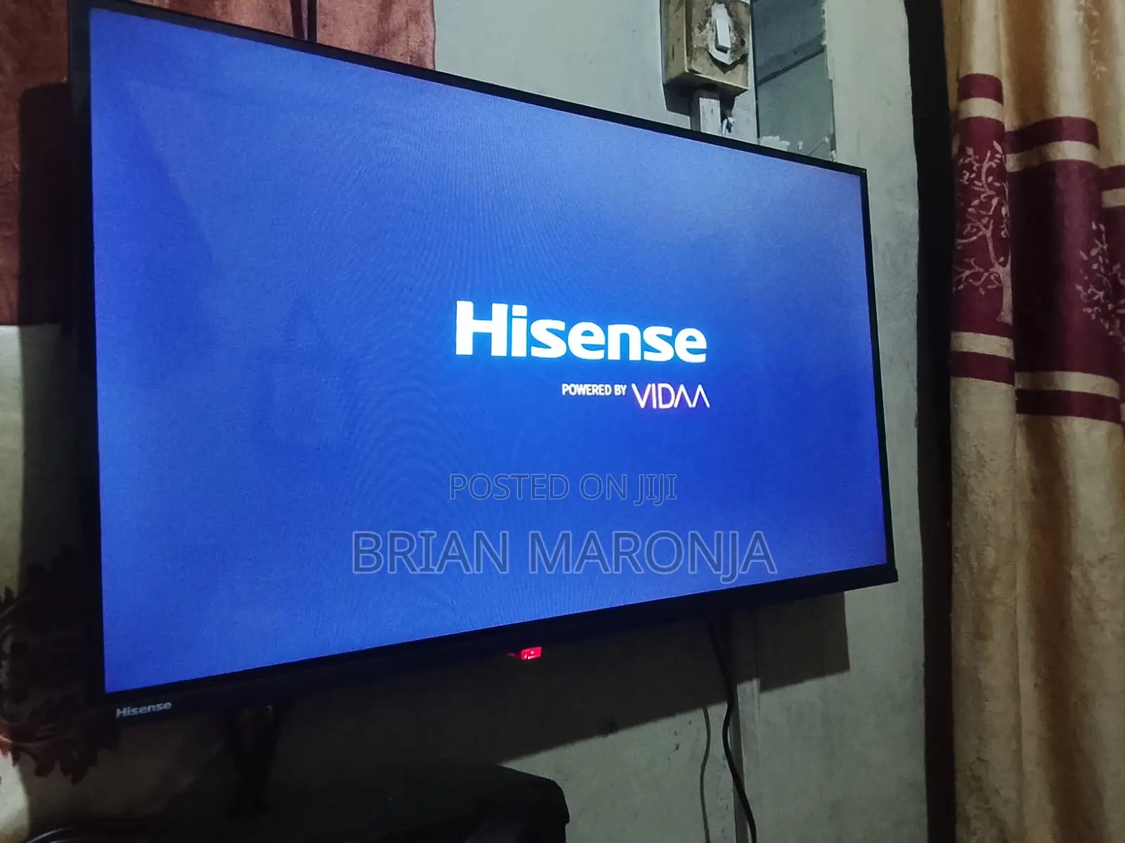 Hisense 32 Inches TV