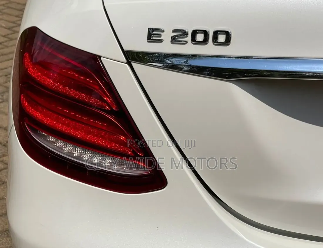 Mercedes-Benz E200 2017 White